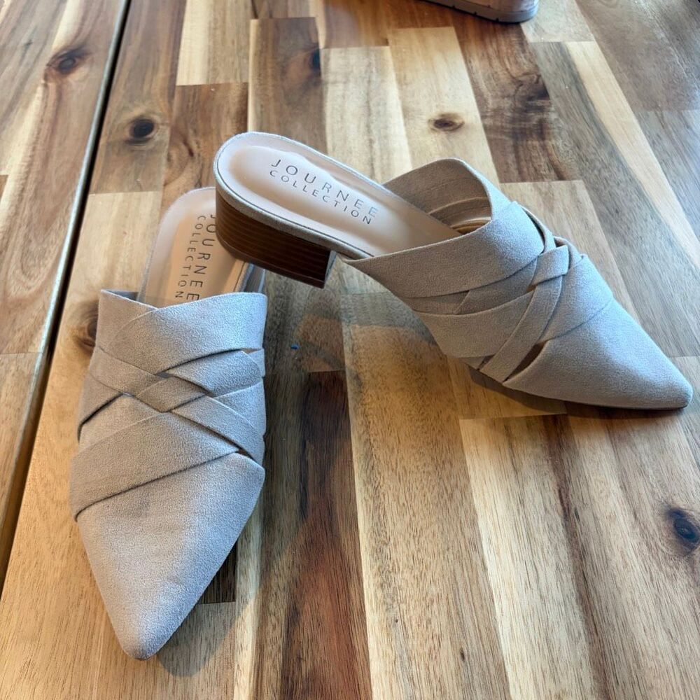 Journee Collection Women's Kalida Mule